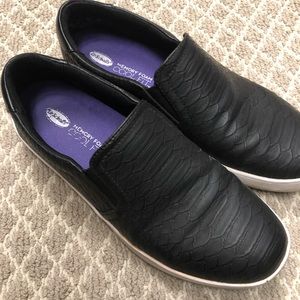 Dr. Scholl’s comfort pull on sneakers size 8